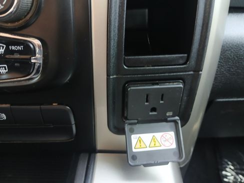 Used 2018 RAM 2500 Lone Star AWD/4WD image 30