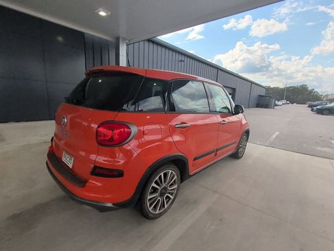 Used 2019 FIAT 500L Trekking w/ Popular Equipment Group image 5