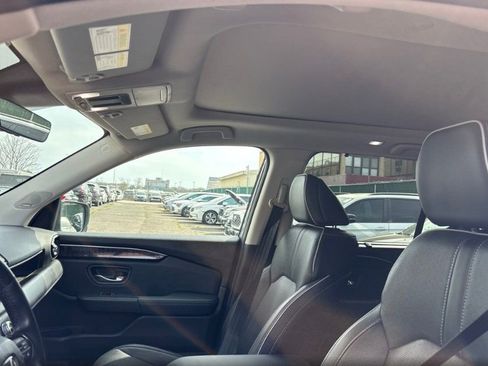Used 2023 Honda Pilot Elite image 15