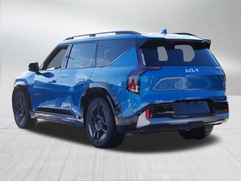 Certified 2024 Kia EV9 GT-Line image 5