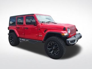 Used 2020 Jeep Wrangler Unlimited Sahara AWD/4WD video 1