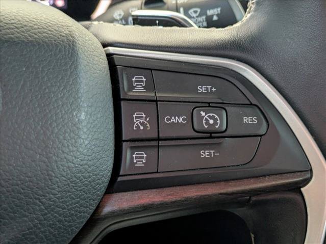 Used 2022 Jeep Grand Cherokee Limited AWD/4WD image 5
