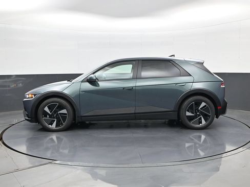 New 2026 Hyundai Ioniq 5 SEL AWD/4WD image 8