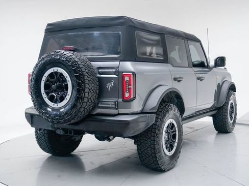 Used 2023 Ford Bronco Badlands w/ Sasquatch Package AWD/4WD image 23