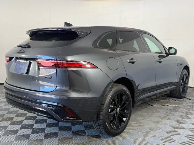 Used 2026 Jaguar F-PACE R-Dynamic S AWD/4WD image 8