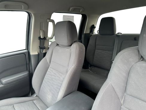 Used 2022 Nissan Frontier S w/ Technology Package image 22