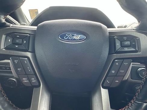 Used 2017 Ford F150 Raptor w/ Equipment Group 802A Luxury AWD/4WD image 22