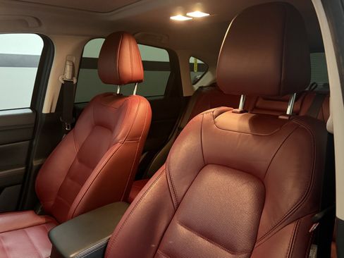 Used 2021 MAZDA CX-5 Carbon Edition image 25