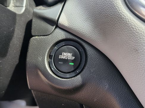 Used 2019 Chevrolet Equinox LS w/ LS Convenience Package AWD/4WD image 20