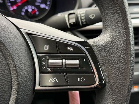 Used 2023 Kia Forte LXS FWD image 15