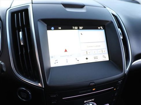 Used 2017 Ford Edge Titanium w/ Equipment Group 301A image 21