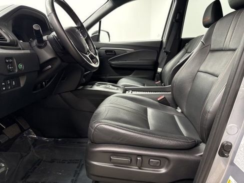 Certified 2023 Honda Passport TrailSport image 15