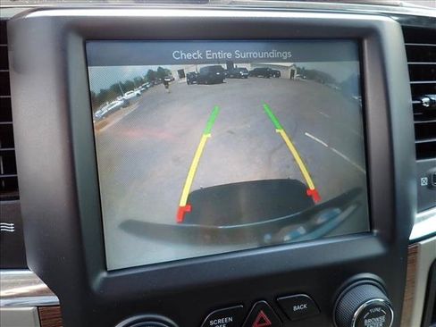 Used 2014 RAM 1500 Laramie w/ Convenience Group AWD/4WD image 22