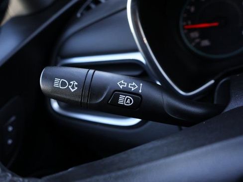 Used 2024 Chevrolet Equinox LT image 30