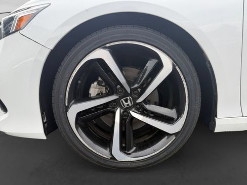 Used 2021 Honda Accord Sport image 13
