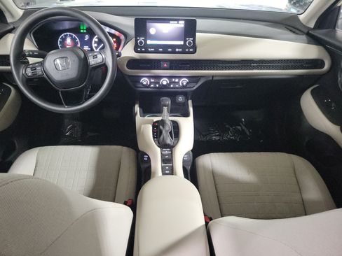 Certified 2024 Honda HR-V LX image 11