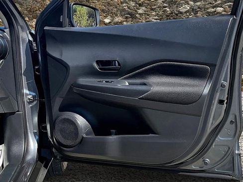 Used 2024 Nissan Kicks S image 21