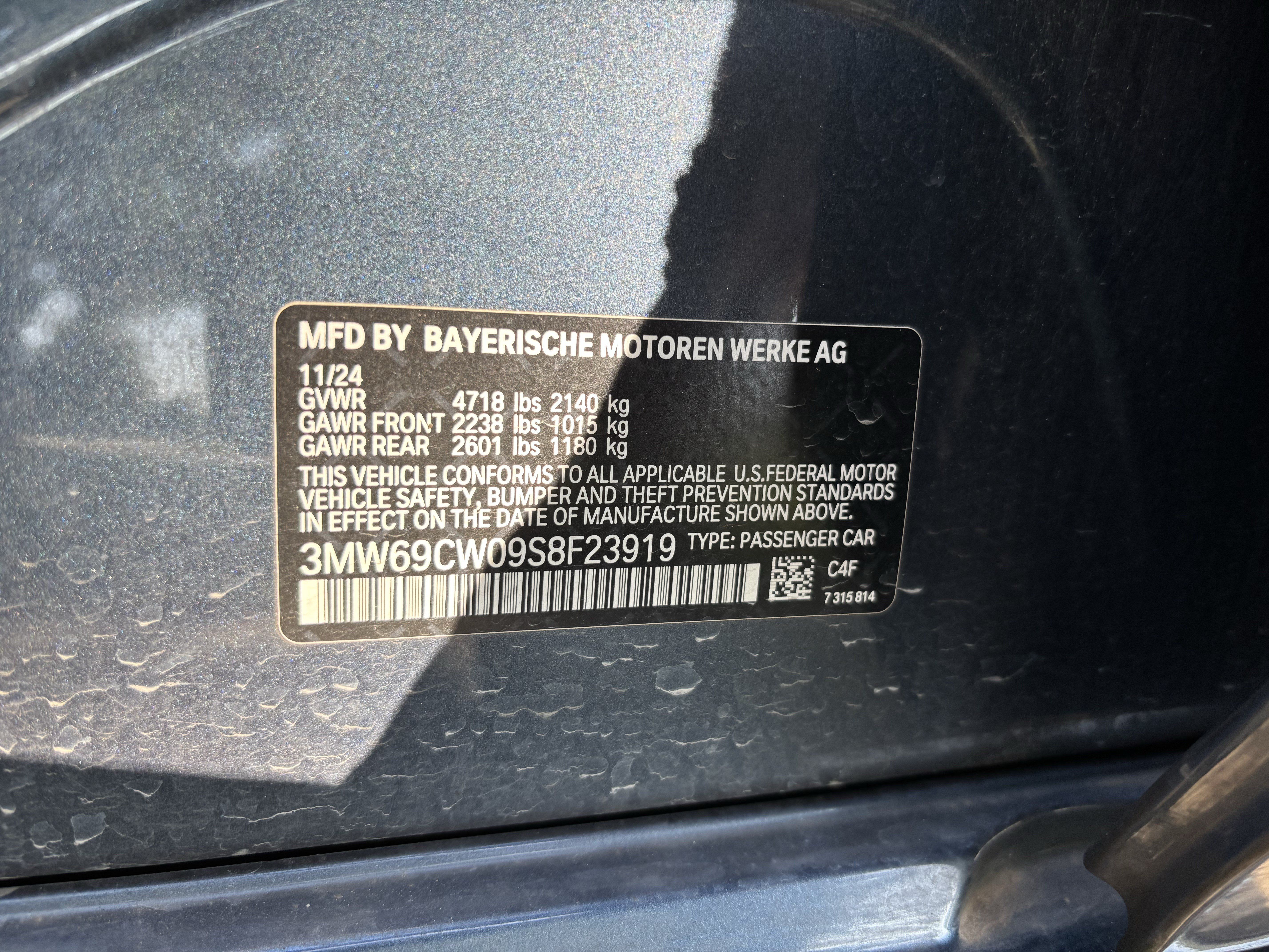 Certified 2025 BMW 330i Sedan RWD image 38