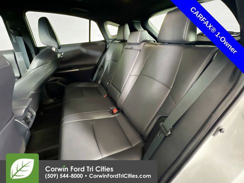 Used 2024 Toyota Venza Nightshade image 29