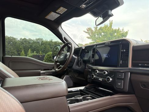 Used 2026 Ford F350 King Ranch AWD/4WD image 6
