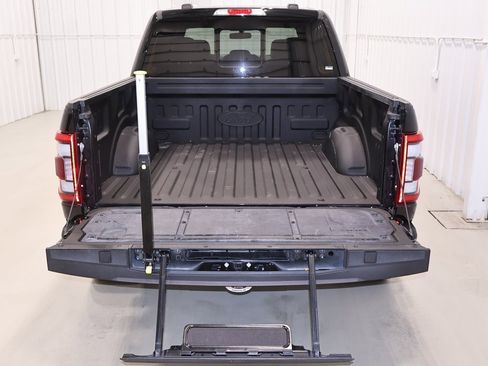 Certified 2023 Ford F150 Lariat w/ Equipment Group 502A High image 39