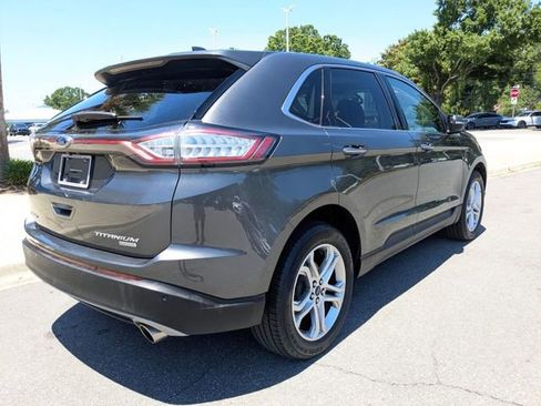 Used 2018 Ford Edge Titanium w/ Equipment Group 301A FWD image 7