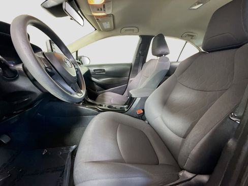 Used 2022 Toyota Corolla LE FWD image 21