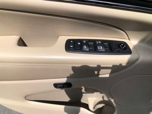 Used 2019 Jeep Grand Cherokee Limited w/ Luxury Group II AWD/4WD image 7