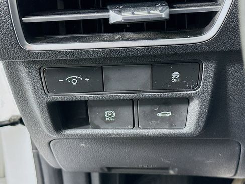 Used 2025 Hyundai Sonata SEL FWD image 16