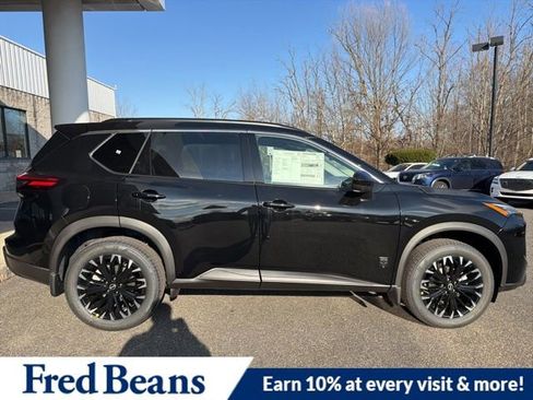 New 2026 Nissan Rogue SV image 7