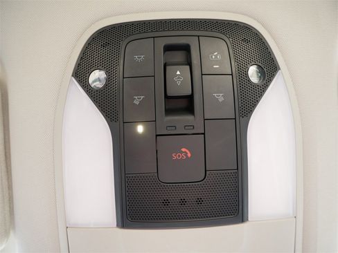 Used 2021 INFINITI QX50 Sensory image 25