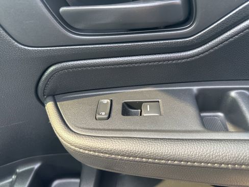 Used 2023 Honda Odyssey EX-L image 39