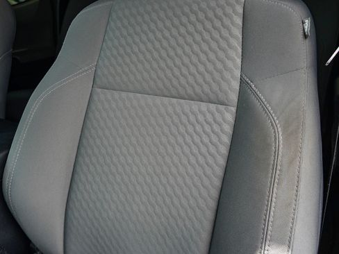 Certified 2020 Toyota Tacoma SR5 RWD image 28
