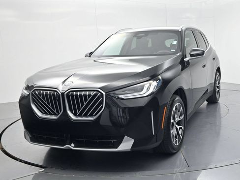 Used 2026 BMW X3 xDrive30i AWD/4WD image 3