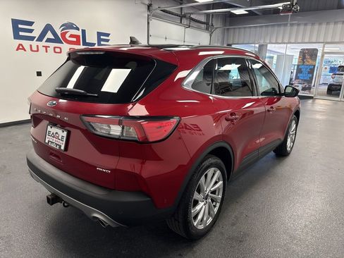 Used 2022 Ford Escape Titanium w/ Titanium Elite Package AWD/4WD image 11