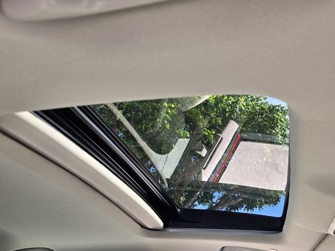 Certified 2025 Honda Accord SE image 17