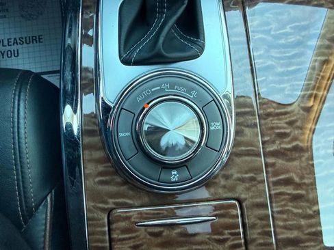 Used 2020 Nissan Armada SL w/ Premium Package image 30