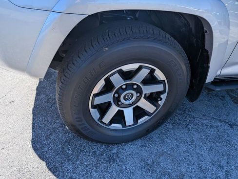 Used 2023 Toyota 4Runner TRD Off-Road Premium w/ Moonroof Package image 10