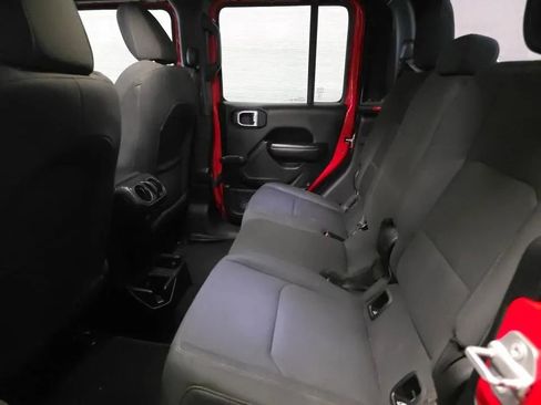 Used 2020 Jeep Gladiator Sport AWD/4WD image 6