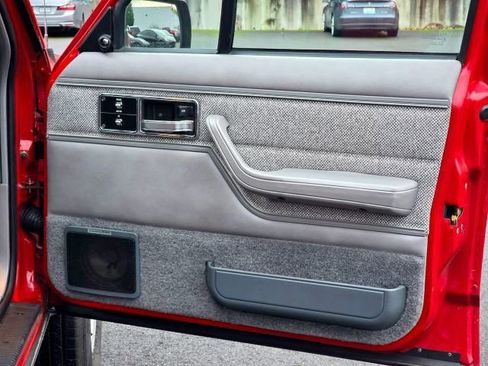Used 1991 Jeep Cherokee Laredo image 27