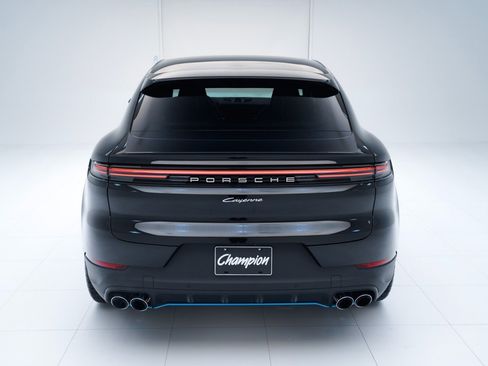 New 2026 Porsche Cayenne Coupe image 10