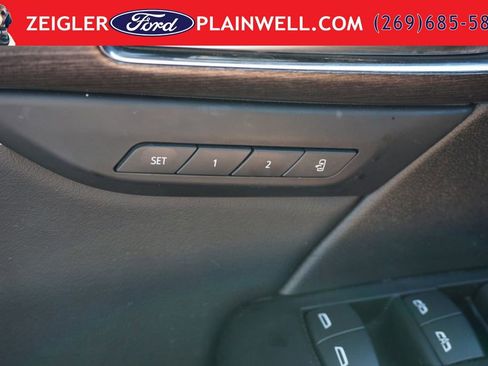 Used 2023 Buick Envision Avenir AWD/4WD image 29