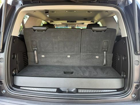 Used 2018 Chevrolet Tahoe LT RWD image 10