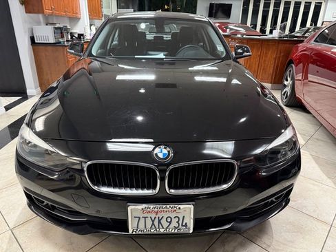 Used 2016 BMW 320i Sedan image 2