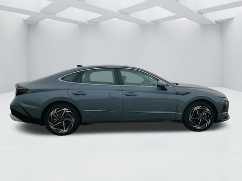 New 2026 Hyundai Sonata SEL FWD image 4