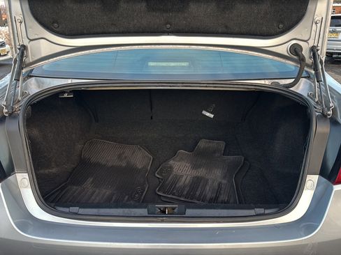 Used 2015 Subaru Legacy 2.5i Premium image 22