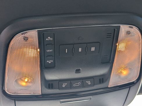 Used 2024 Dodge Durango R/T image 25