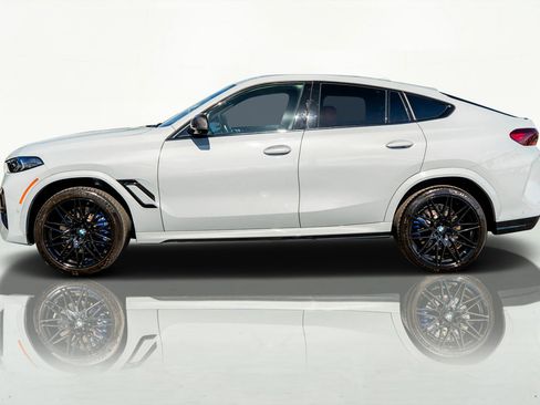 Used 2024 BMW X6 M Competition w/ Executive Package image 30