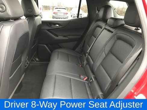 Certified 2025 Chevrolet Equinox LT w/ Convenience Package II image 17