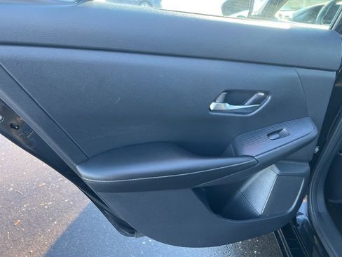 Certified 2022 Nissan Sentra SV image 11